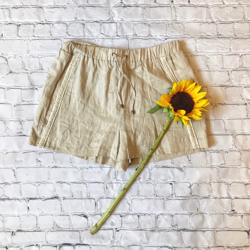 Skies Are Blue Khaki / Tan Shorts